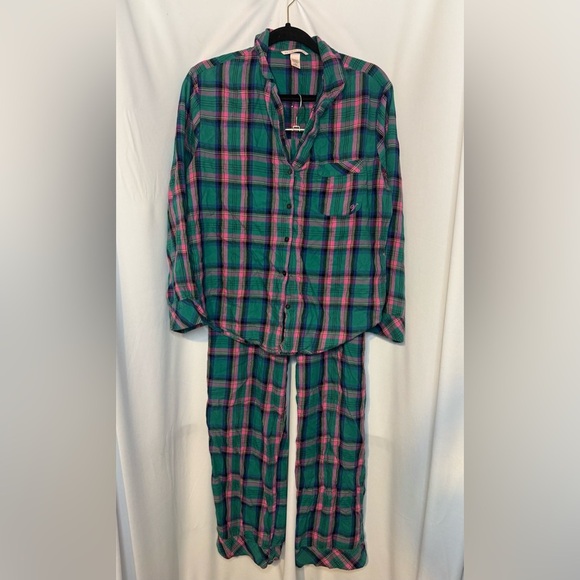 Victorias Secret Women’s Plaid Pajama Set - Picture 1 of 7